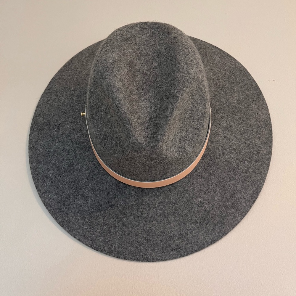 Gigi Pip Scottie Wide Brim w/ tan leather hat band - Picture 7 of 8